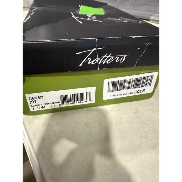 Trotters Womens Joy Black Nubuc/Lizard Sneakers 7.5 W - Stylish Comfort Shoes - Picture 6 of 6